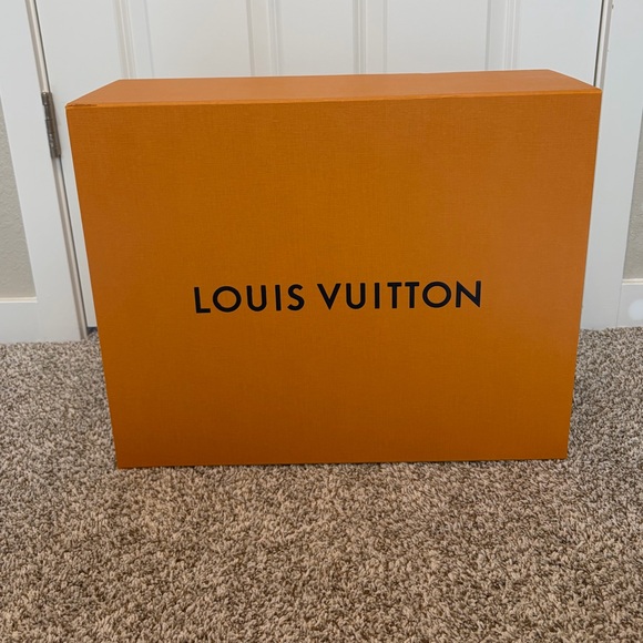 Louis Vuitton Handbags - Authentic Louis Vuitton Magnetic Closure Box 20" x 18" x 7.5”
